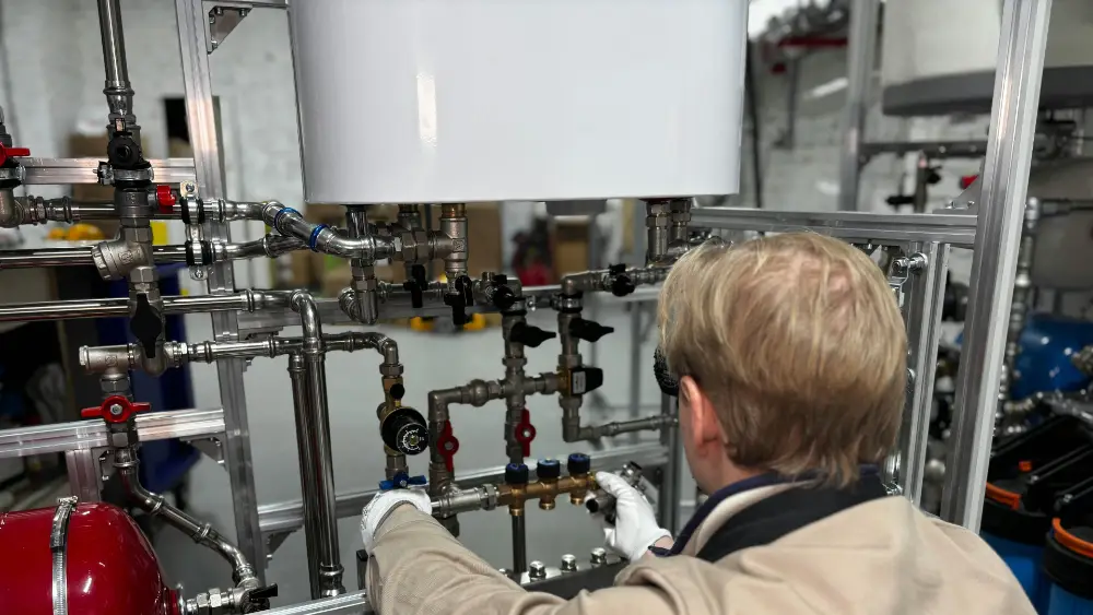 serwis instalacji kotła przez firmę Technologie Grzewcze Grzegorz Zawojski